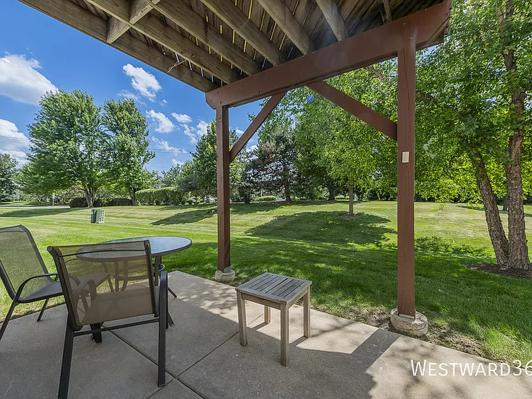 24821 Gates Ct — Photo 28