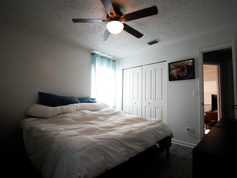 SE 108th Pl — Photo 3