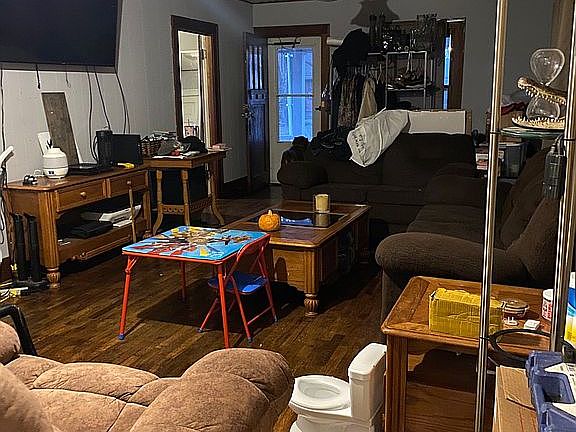 3rd image of 1414 Polk St