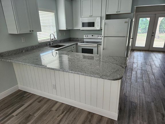 2nd image of 1501 Pine St