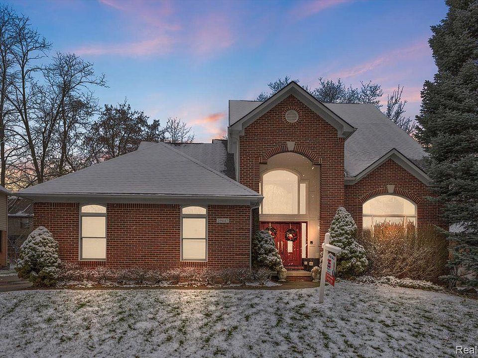 1st image of 29447 Crawford Ct