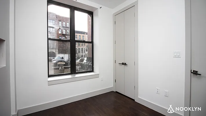 Rented by Nooklyn NYC LLC | media 9