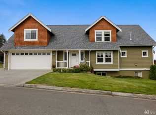923 171st Pl SW, Lynnwood, WA 98037