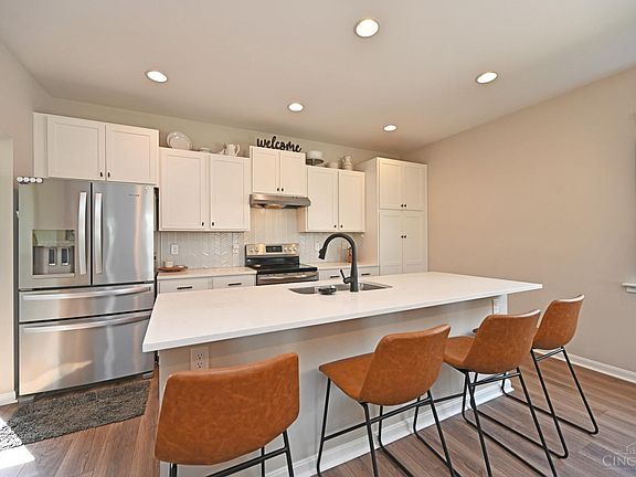 2nd image of 5183 Center View Dr