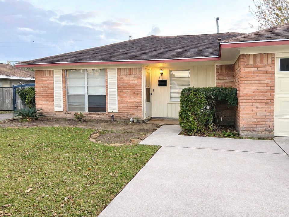 1st image of 311 Chandler Dr