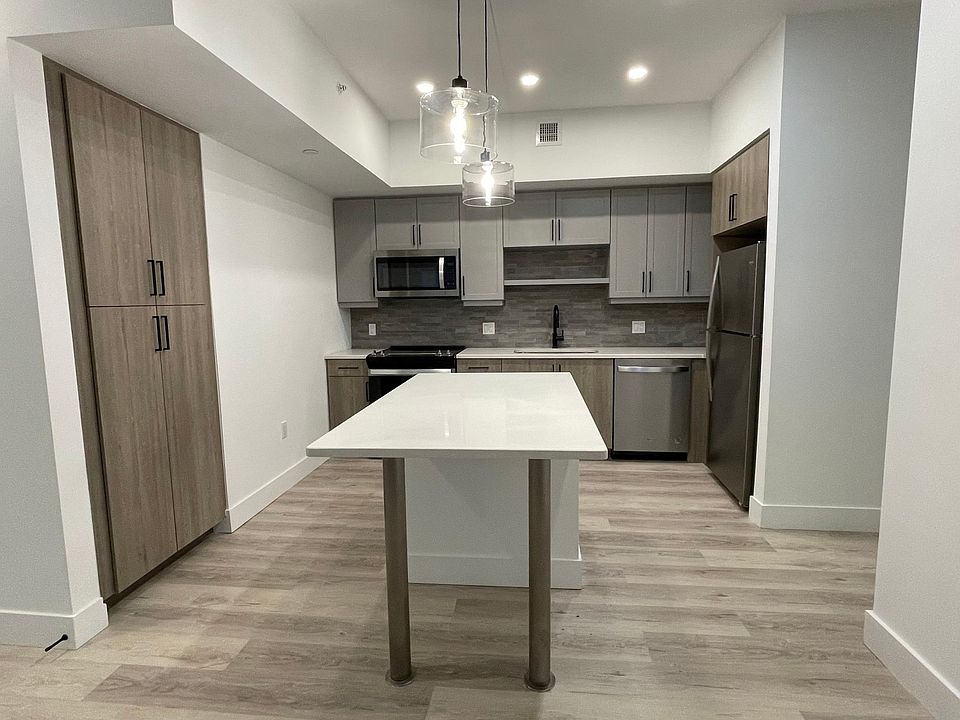 1st image of 45 NW 25th St #439