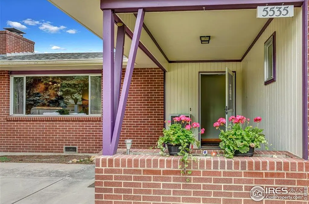 3 bed, 1.5 bath, 1497 sqft, $3,600 — Photo 2