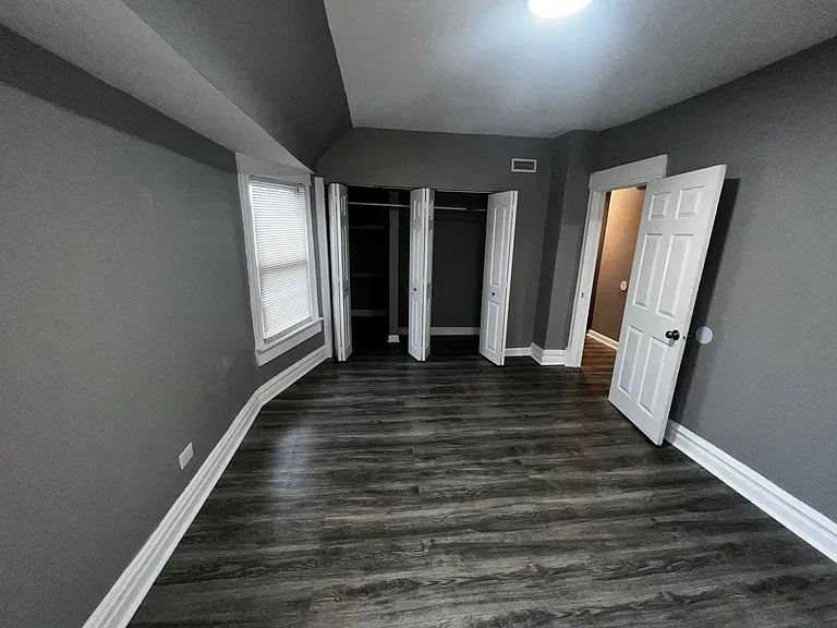 709 N Laramie Ave — Photo 6