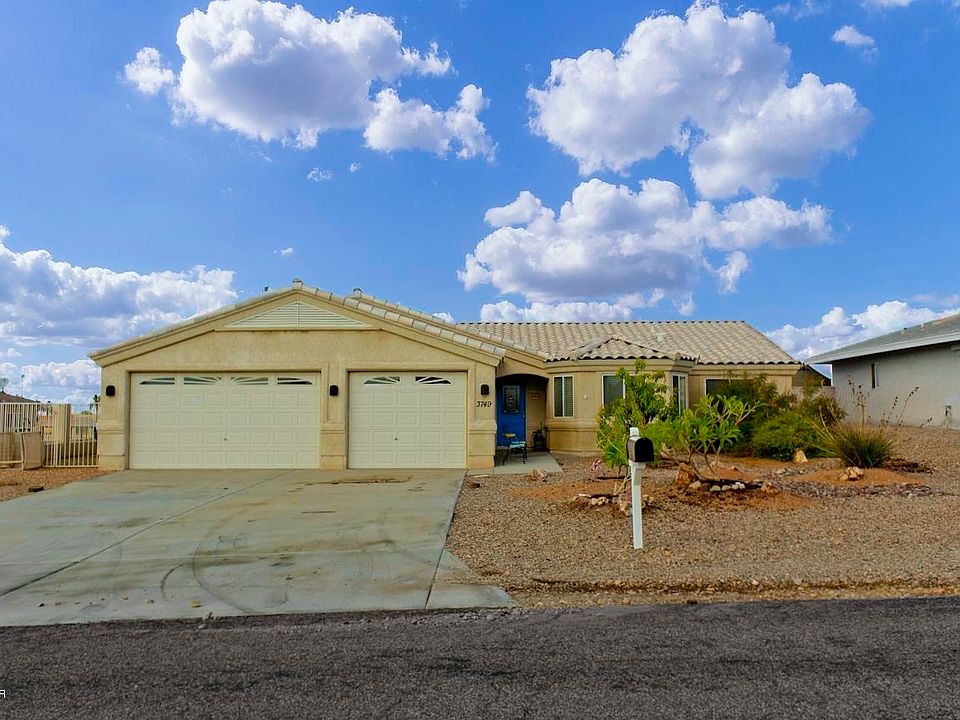 1st image of 3749 Comet Dr