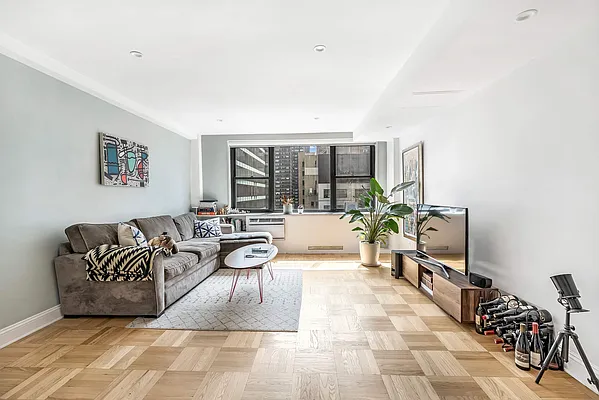 Sold by Compass | media 2