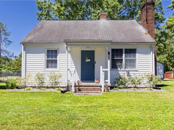 835 Hunterdale Rd, Franklin, VA 23851