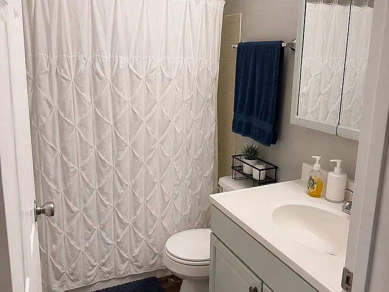119 Chaucer Rd — Photo 5