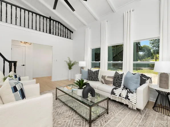 6322 Randy Dr, Charlotte, NC 28215