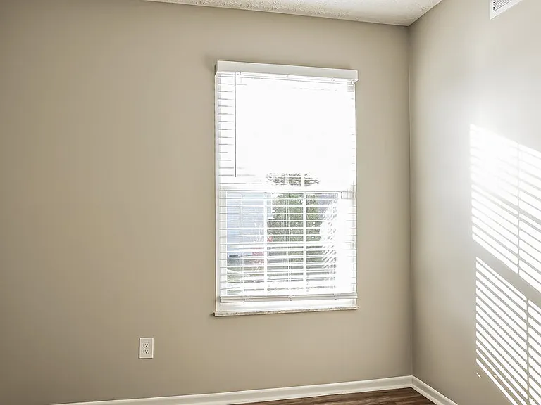 794 Wallinger Dr — Photo 12