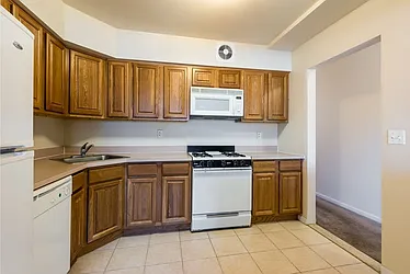 Rented by Lisa Management