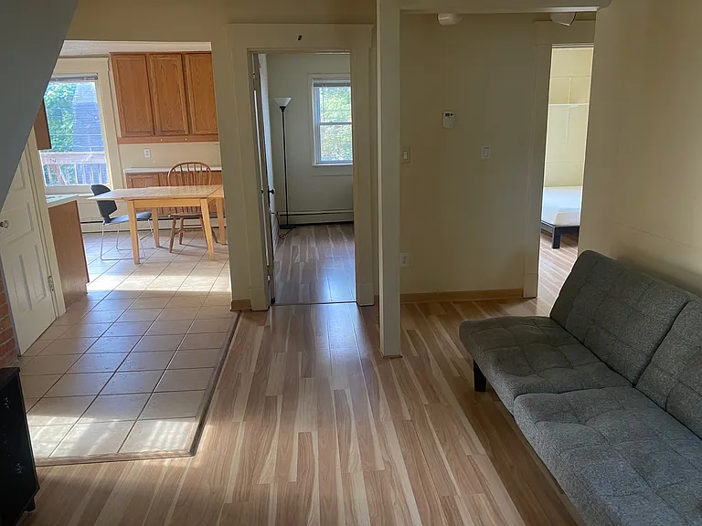 931 Greenwood Ave #3 — Photo 3