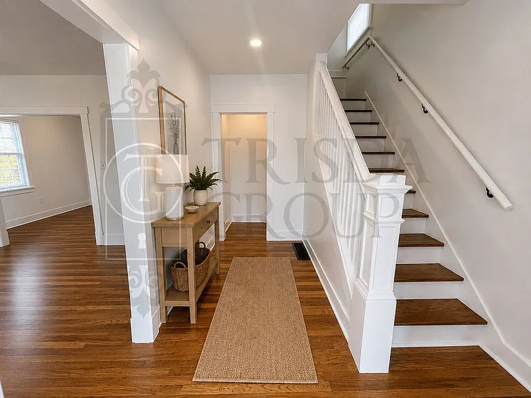 145 Catskill Ave — Photo 6
