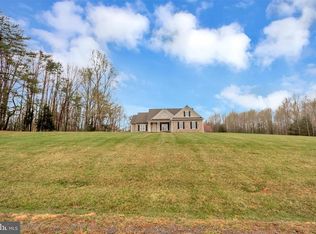5392 Williams Flank Ct, Locust Grove, VA 22508