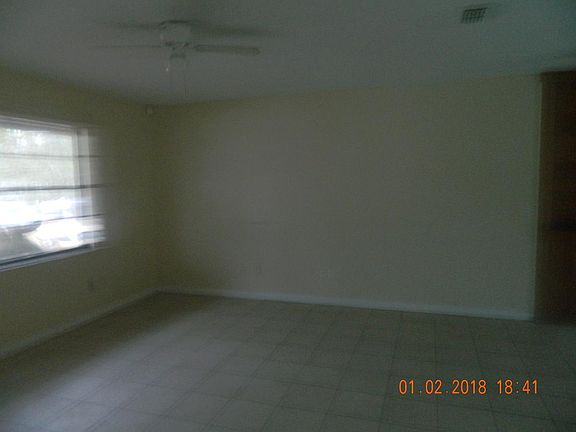 3rd image of 225 Roosevelt Sq