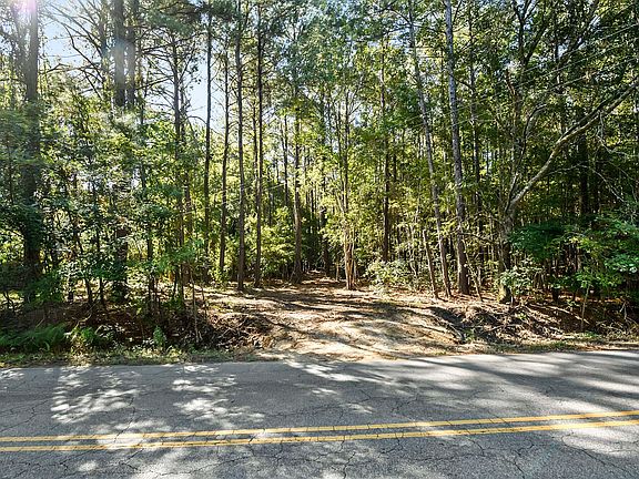 2nd image of 3727 Humbert Rd