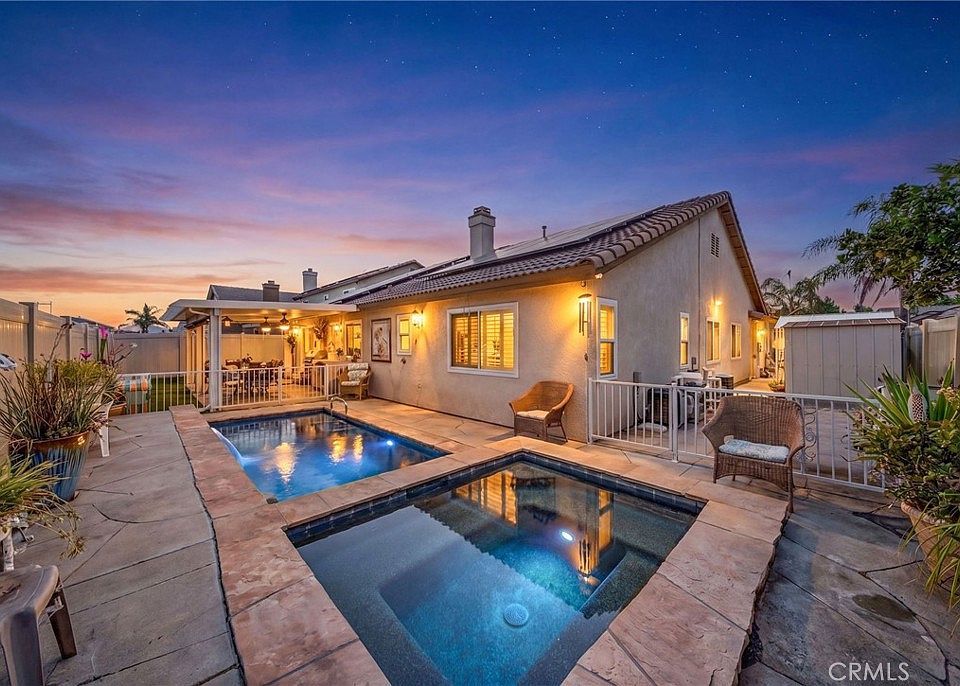 1st image of 1529 Bluejay Way