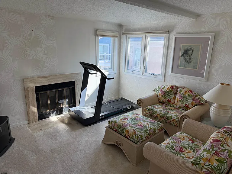 8214 Lagoon Dr #WINTER — Photo 10