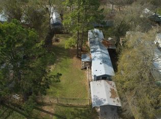 13223 Pecan Tree Dr, Willis, TX 77318