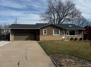 1228 Turner Ave, Hastings, NE 68901
