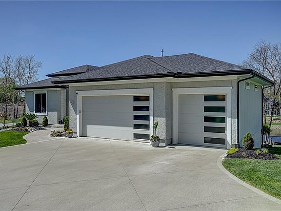 2nd image of 42 Bison Falls Cir
