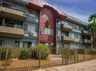 8140 Langdon Ave, Van Nuys, CA 91406