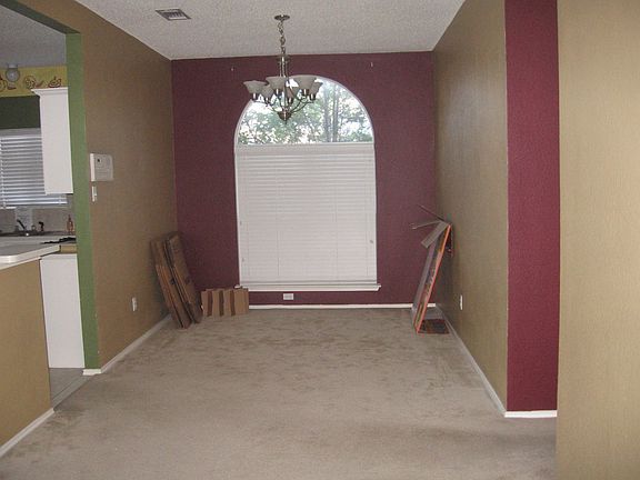 3rd image of 1201 Hardisty Dr