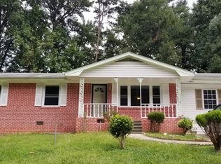 4860 Pinedale Dr, Forest Park, GA 30297