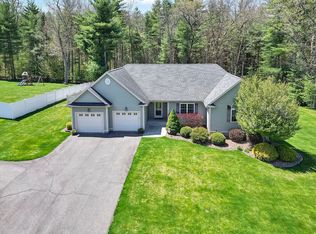 8 Carla Ln, Wilbraham, MA 01095