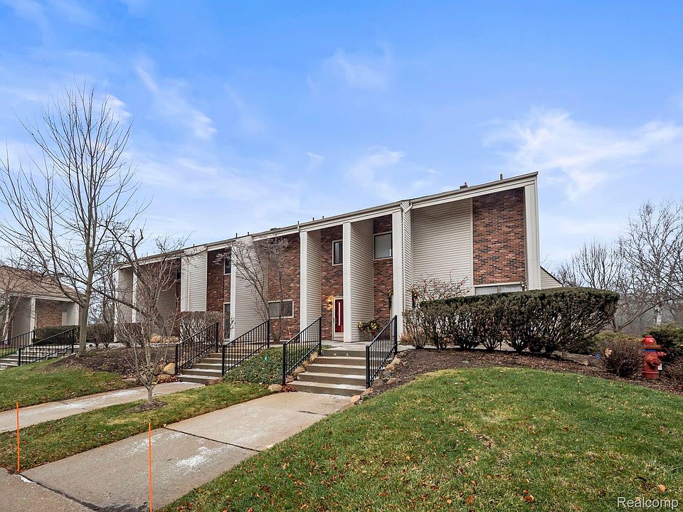 1st image of 6166 Palomino Ct