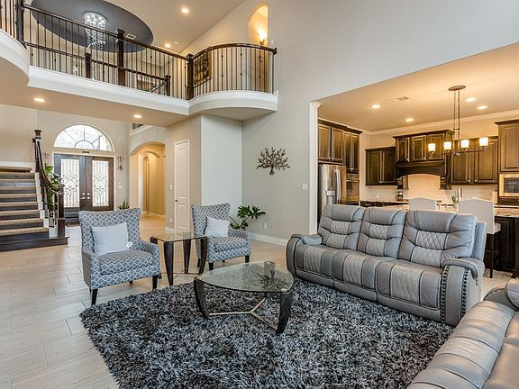 5th image of 11219 Oudney Ct