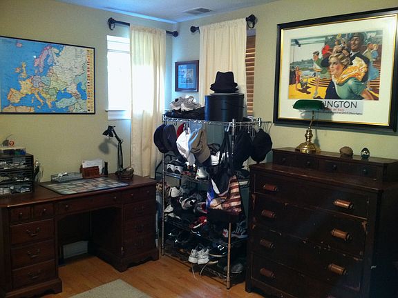5th image of 4726 N Kenmore Ave #P-2