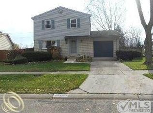 42107 Loganberry Rdg S, Novi, MI 48375