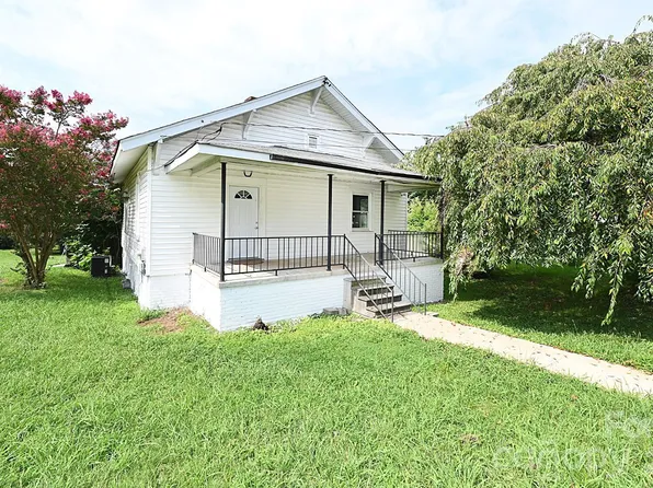 1632 C Ave SE, Hickory, NC 28602