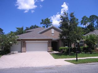 4621 Maple Lakes Dr, Jacksonville, FL 32257