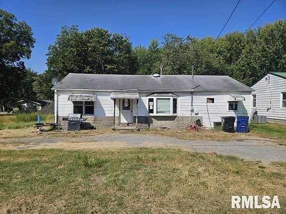 5th image of 702 N Division St