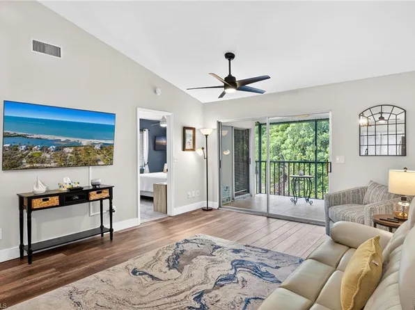 13170 White Marsh Ln APT 200, Fort Myers, FL 33912