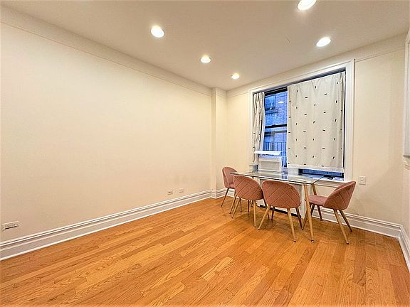 2nd image of 668 Riverside Dr APT 3H