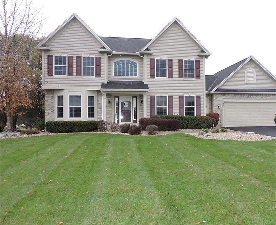 1st image of 20 Jade Creek Dr