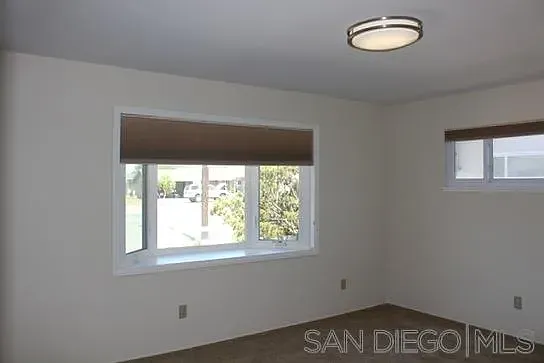 5854 Mott St — Photo 13
