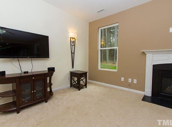 5th image of 1202 Golden Eagle Dr