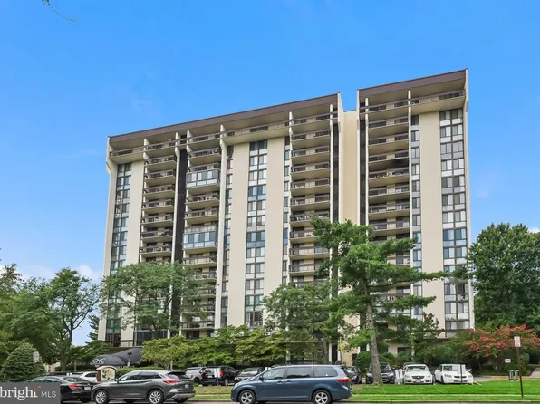5300 Holmes Run Pkwy APT 815, Alexandria, VA 22304