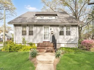 1717 Teaneck Rd, Teaneck, NJ 07666