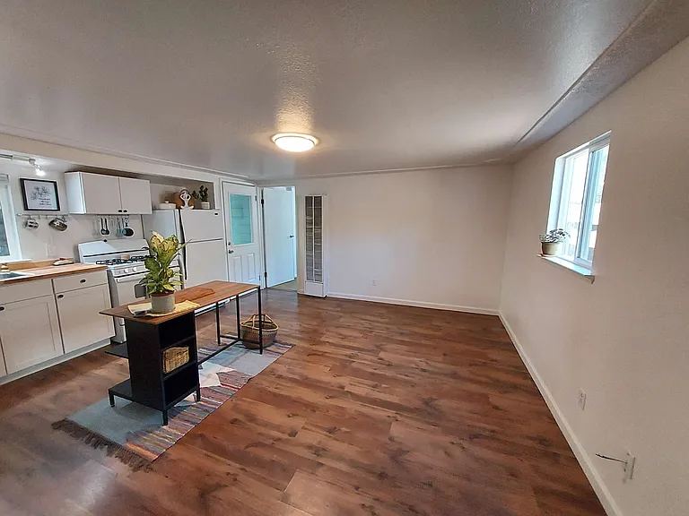 1232 Oakdale St #B — Photo 5