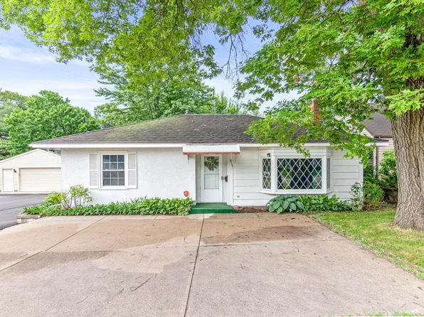 815 8th Ave NW, New Brighton, MN 55112