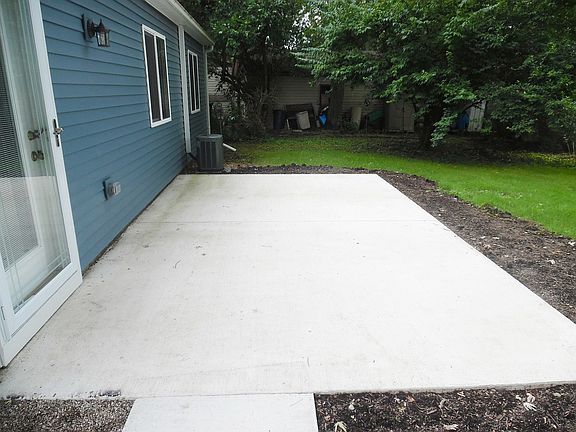 5th image of 1321 Seminole Dr